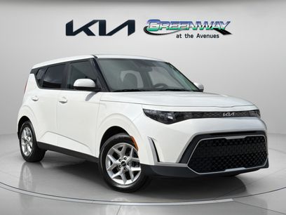 Used 2024 Kia Soul LX w/ Option Group 015