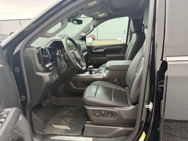 Certified 2026 Chevrolet Silverado 1500 LTZ w/ Technology Package AWD/4WD image 36