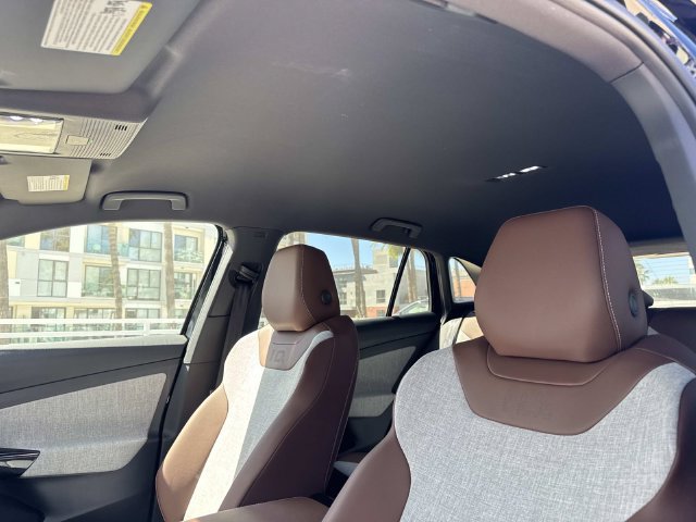 New 2026 Volkswagen ID.4 Pro RWD image 16