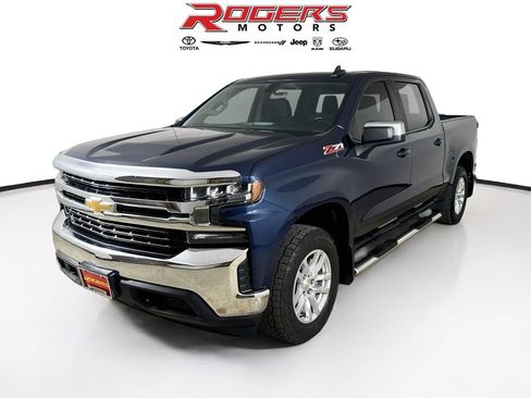 Used 2020 Chevrolet Silverado 1500 LT w/ All-Star Edition AWD/4WD image 3