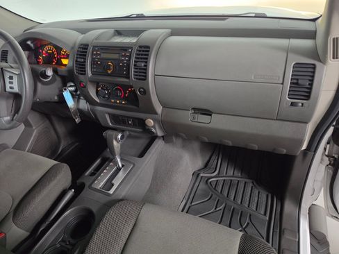 Used 2008 Nissan Xterra S image 25