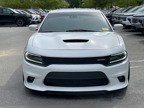 Used 2018 Dodge Charger R/T RWD image 2