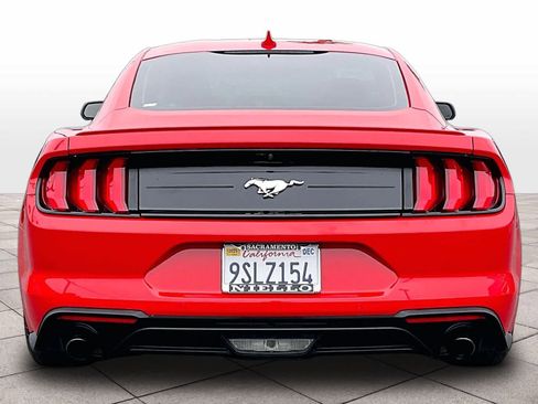 Used 2022 Ford Mustang Premium image 6