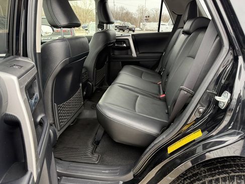 Used 2020 Toyota 4Runner Limited image 20