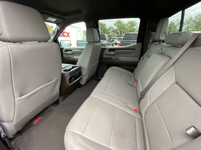 Used 2023 GMC Sierra 1500 SLT AWD/4WD image 14