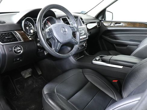Used 2015 Mercedes-Benz ML 350 4MATIC image 4
