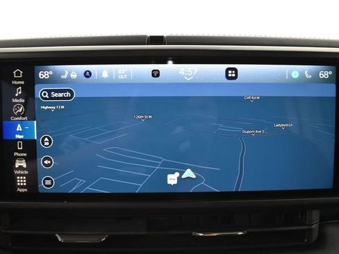 Used 2024 Jeep Wrangler Unlimited Rubicon 4xe image 12