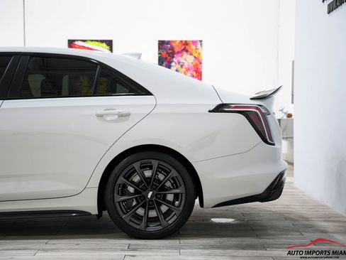 Used 2022 Cadillac CT4 V Blackwing w/ Carbon Fiber 1 Package image 20