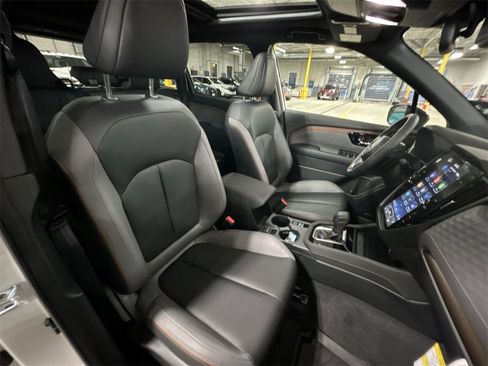 Used 2025 Subaru Forester Sport image 25