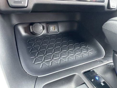 Used 2025 Toyota RAV4 LE image 18