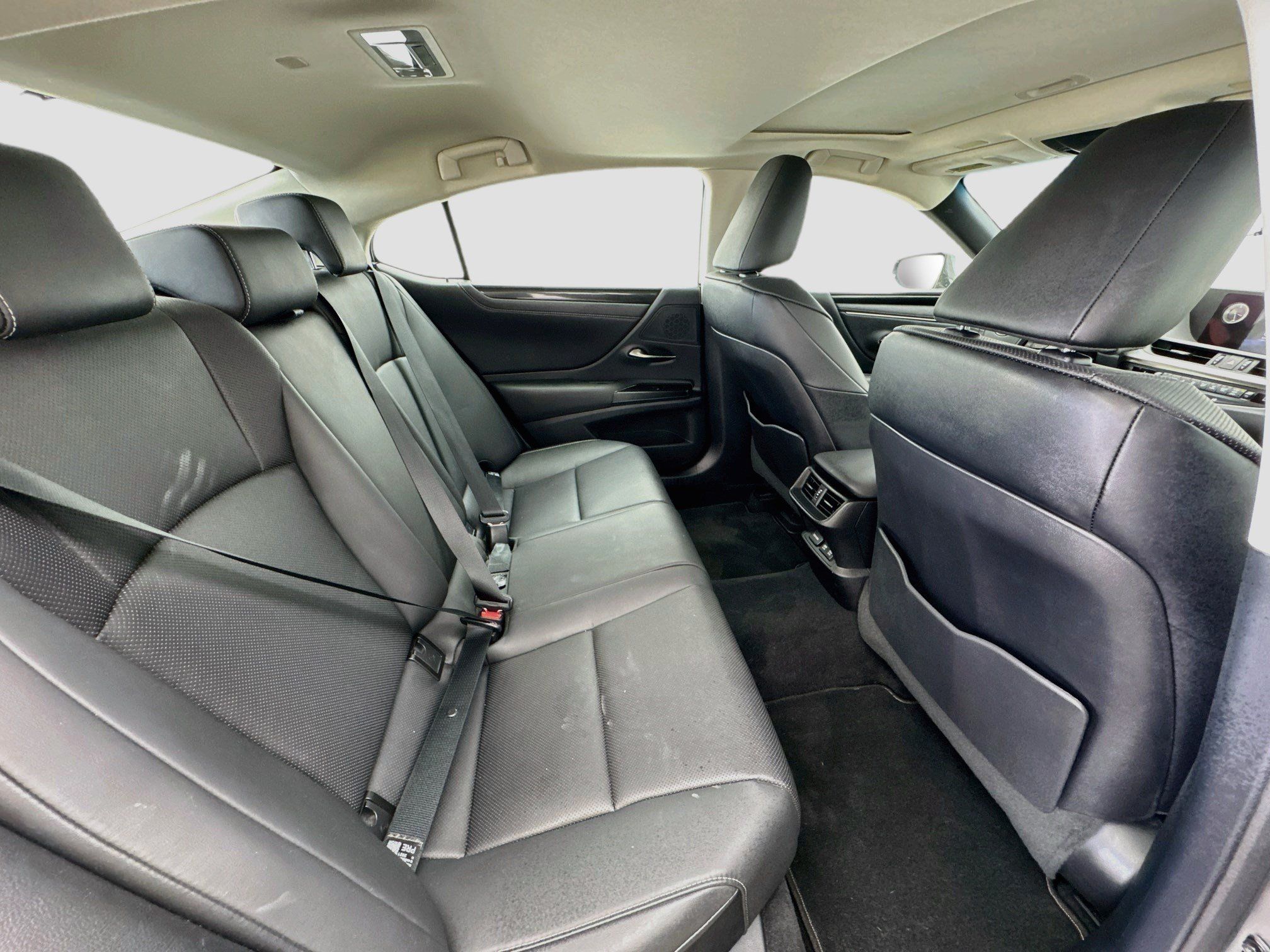 Used 2021 Lexus ES 350 w/ Accessory Package 2 FWD image 19