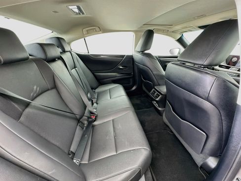 Used 2021 Lexus ES 350 w/ Accessory Package 2 FWD image 19