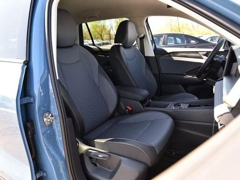 New 2026 Volkswagen Tiguan SE image 20