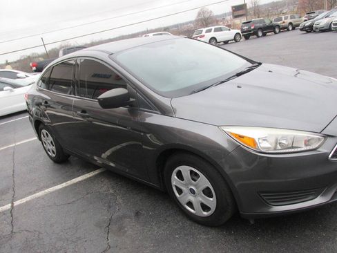 Used 2018 Ford Focus S FWD image 42