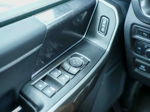 Used 2022 Ford F150 XLT w/ Equipment Group 302A High image 26