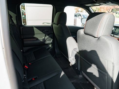 New 2026 Nissan Frontier PRO-4X w/ Pro-4x Convenience Package AWD/4WD image 29