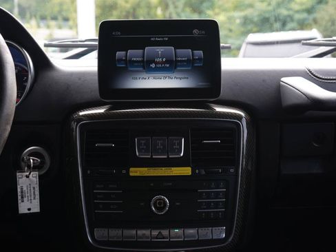 Used 2018 Mercedes-Benz G 550 Squared image 67