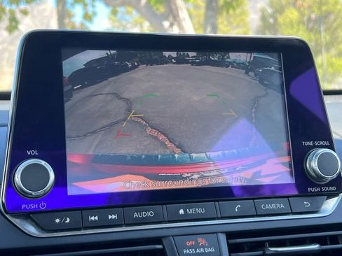 Used 2019 Nissan Altima 2.5 SV AWD/4WD image 34