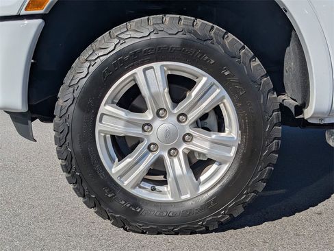 Used 2022 Ford Ranger XLT image 21