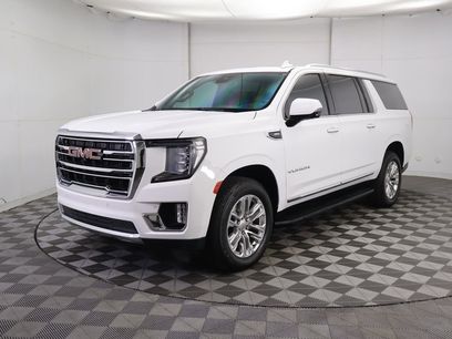Used 2023 GMC Yukon XL SLT w/ SLT Luxury Package