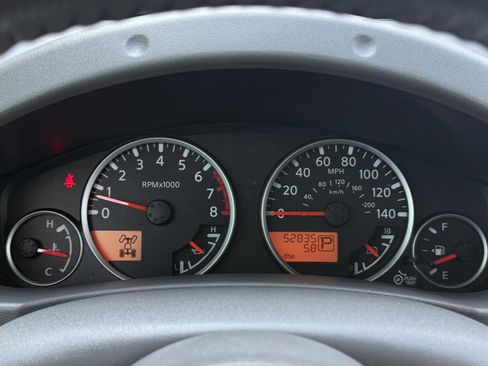 Used 2019 Nissan Frontier SL AWD/4WD image 31