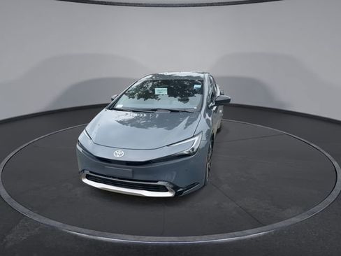 New 2026 Toyota Prius Plug-In Hybrid image 8