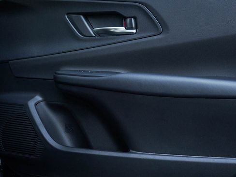 New 2026 Toyota Prius Plug-In Hybrid image 10