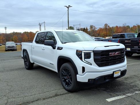 New 2026 GMC Sierra 1500 Elevation image 1