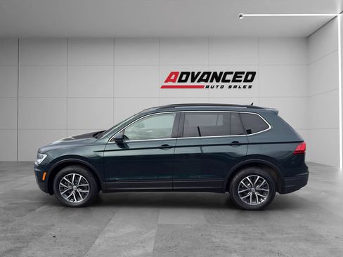 Used 2019 Volkswagen Tiguan SE w/ Panoramic Sunroof Package image 7