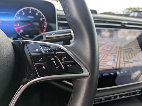 Used 2026 Mercedes-Benz E 350 Sedan image 28