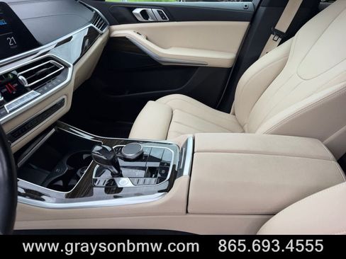 Used 2020 BMW X5 xDrive40i w/ Convenience Package AWD/4WD image 13