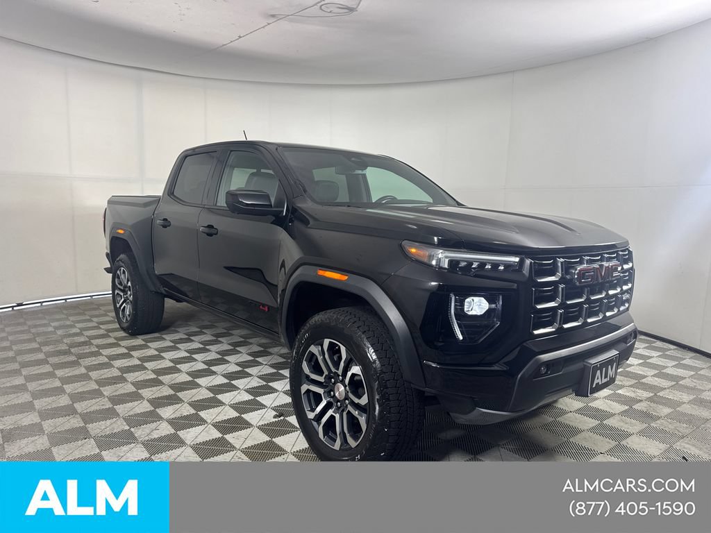 Used 2024 GMC Canyon AT4 w/ Technology Package AWD/4WD image 3