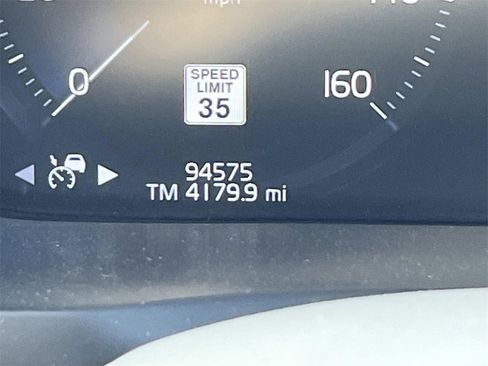 Used 2019 Volvo XC90 T6 Inscription w/ Advanced Package image 37