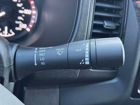 Used 2024 Nissan Frontier PRO-4X w/ Off-Road Protection Package image 23