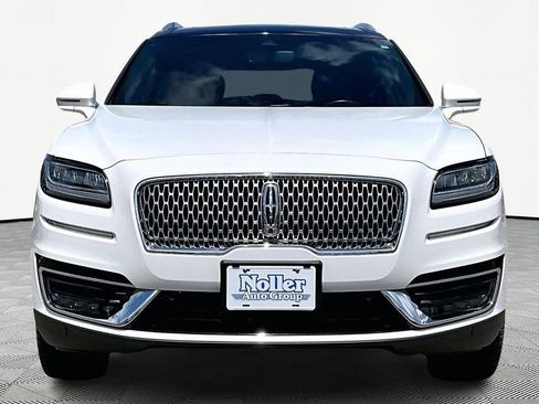 Used 2020 Lincoln Nautilus Reserve w/ Equipment Group 201A image 3