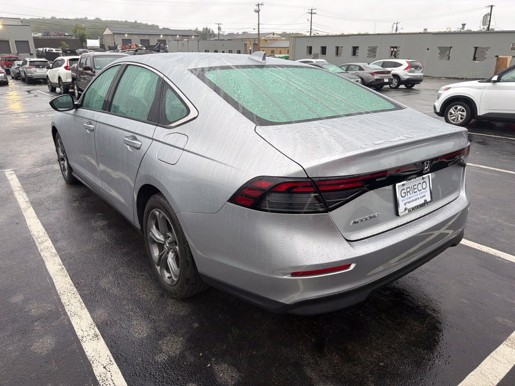 Used 2024 Honda Accord EX image 3