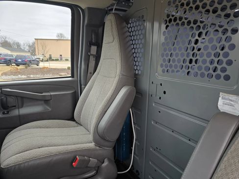 Used 2020 Chevrolet Express 2500 Regular Van 3D w/ Driver Convenience Package image 14