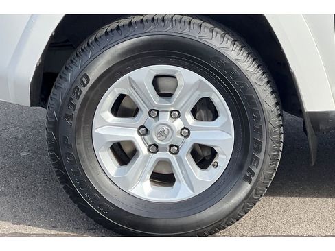 Used 2021 Toyota 4Runner SR5 image 26