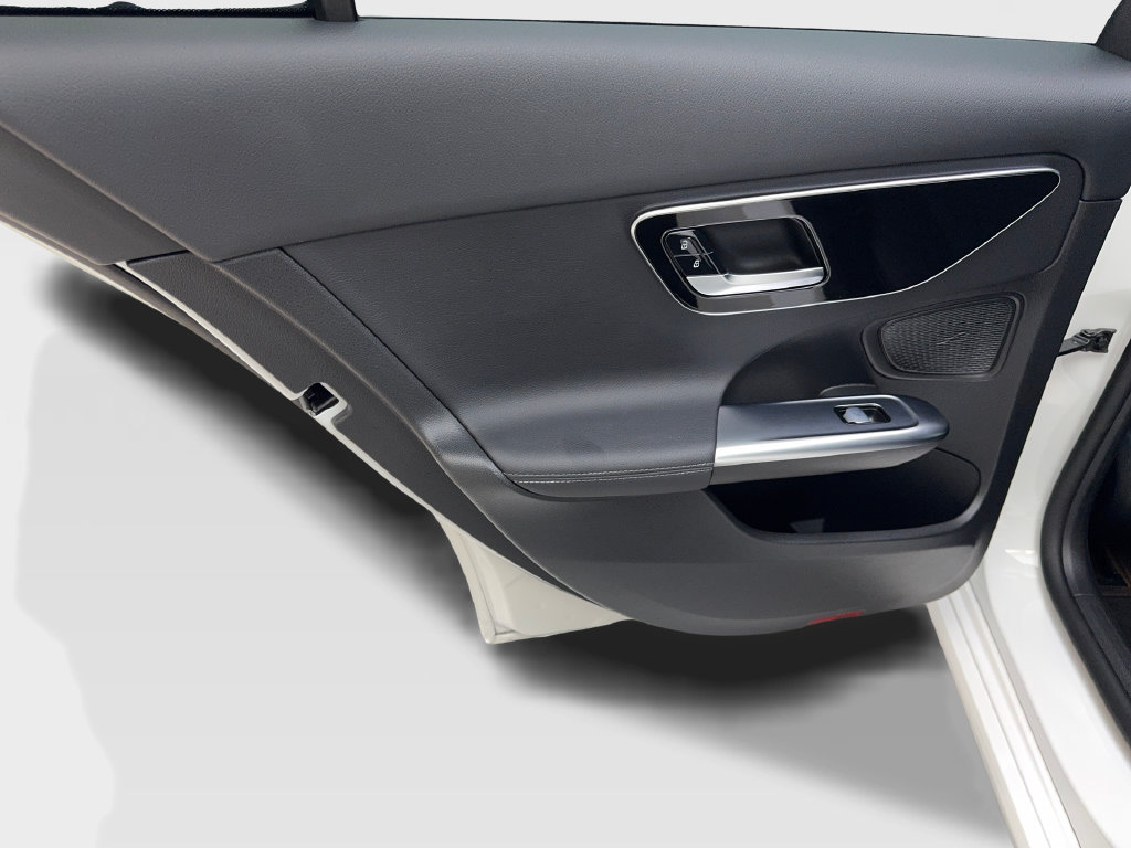 Used 2023 Mercedes-Benz C 300 Sedan image 36
