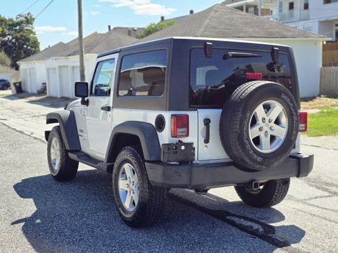 Used 2014 Jeep Wrangler Sport w/ Quick Order Package 24S AWD/4WD image 7