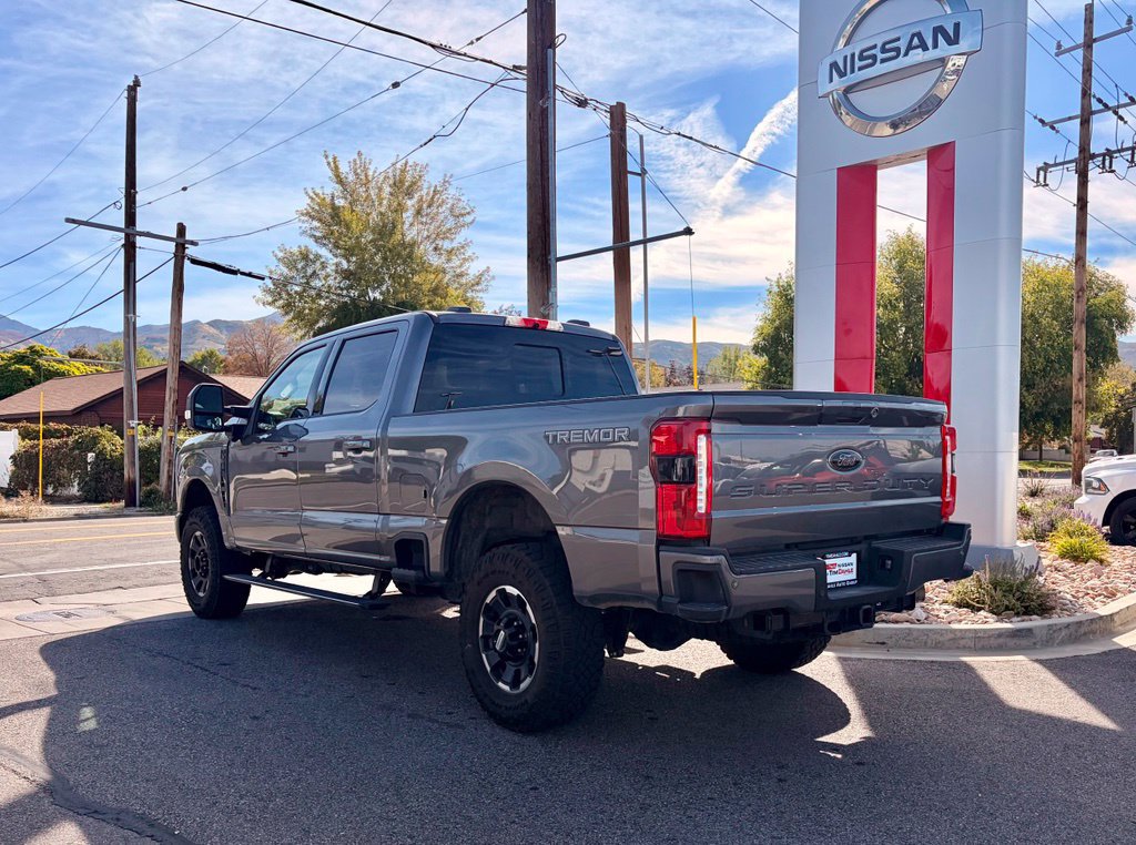 Used 2025 Ford F250 Lariat w/ Tremor Off-Road Package AWD/4WD image 6