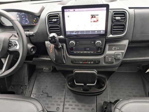 New 2025 RAM ProMaster 3500 w/ Quick Order Package 22H SLT+ image 13