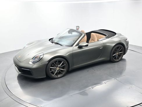 Certified 2021 Porsche 911 Carrera S RWD image 38