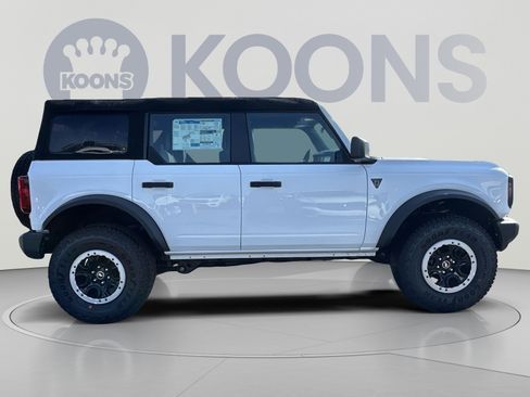 New 2025 Ford Bronco 4-Door w/ Sasquatch Package AWD/4WD image 17