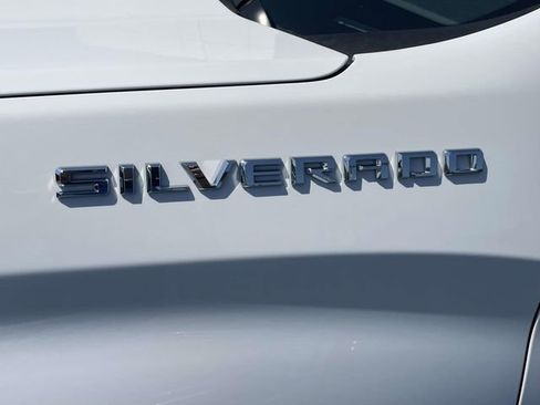 Certified 2024 Chevrolet Silverado 1500 LT image 9