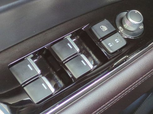 Used 2020 MAZDA CX-5 Signature image 25