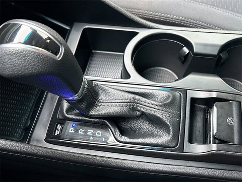 Used 2020 Hyundai Tucson SE w/ Winter Weather Package image 16