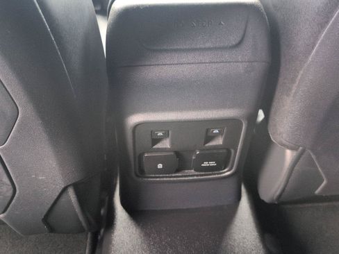 Used 2023 Ford Bronco Badlands AWD/4WD image 15
