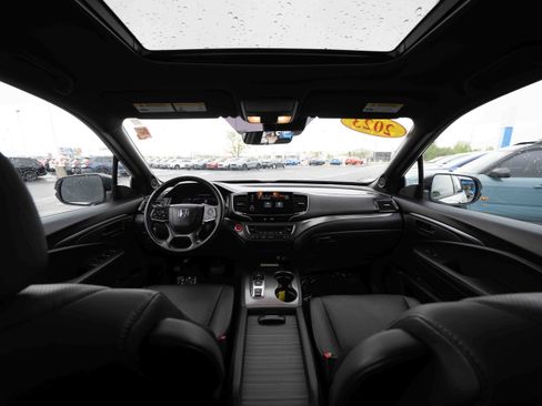 Used 2023 Honda Passport EX-L image 19