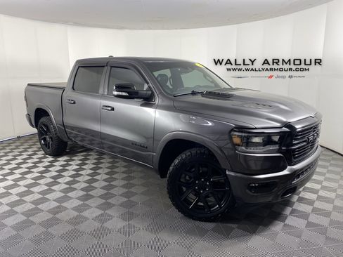 Used 2022 RAM 1500 Laramie AWD/4WD image 1